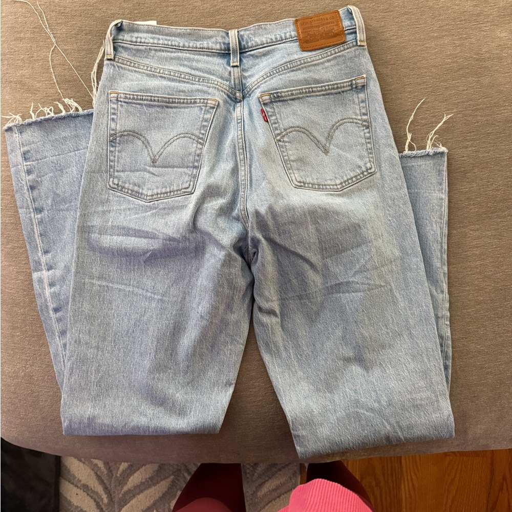 Levi’s Ribcage jeans